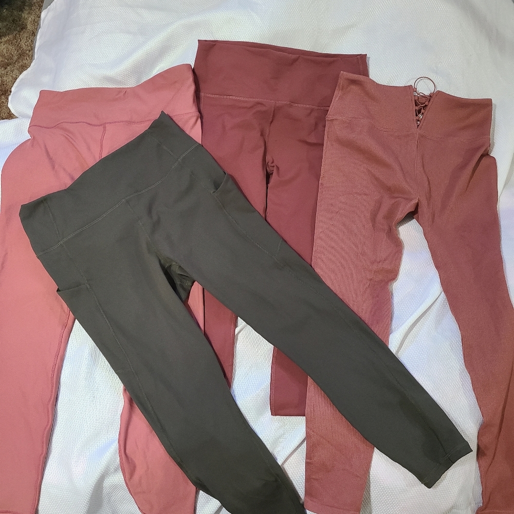 Fabletics Size Large Short Leggings Bundle Lot Seamless Oasis Mila etc